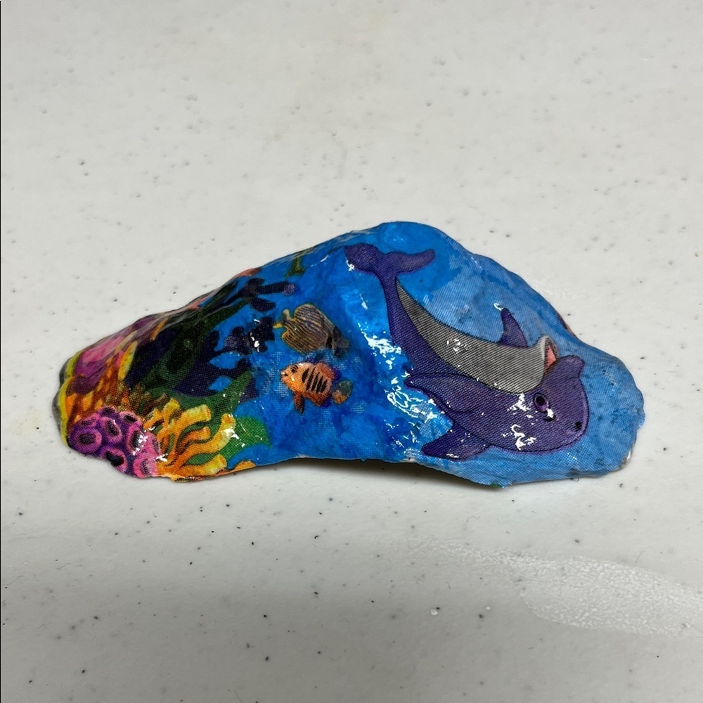 Hand Crafted Sea life Shell - Picture 9 of 11